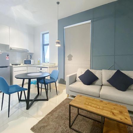Nj Homestay At Arte Mont Kiara 쿠알라룸푸르 외부 사진